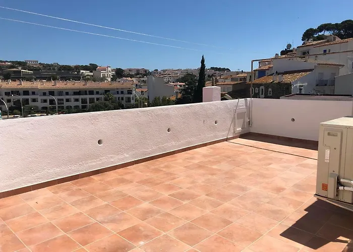 Trilla - Casa Reformada Con Garaje Y Terraza