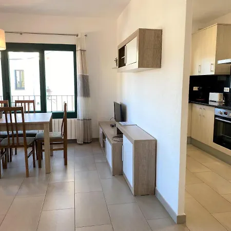 Holiday home Trilla - Casa Reformada Con Garaje Y Terraza Cadaques