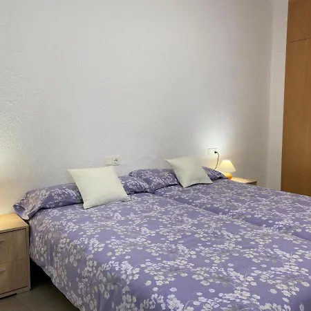 Holiday home Trilla - Casa Reformada Con Garaje Y Terraza *