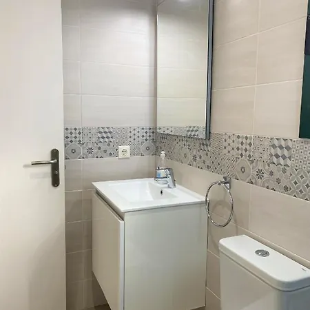 Holiday home Trilla - Casa Reformada Con Garaje Y Terraza Cadaques