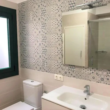 Holiday home Trilla - Casa Reformada Con Garaje Y Terraza Cadaques